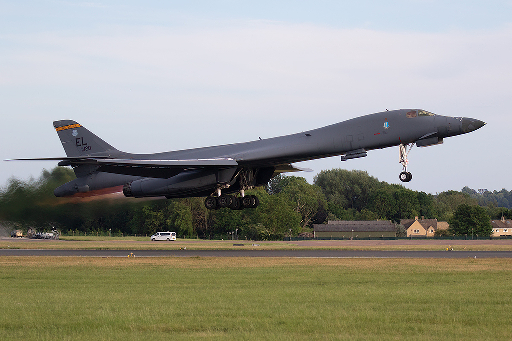 Rockwell B-1B Lancer - 86-0120 - USAF