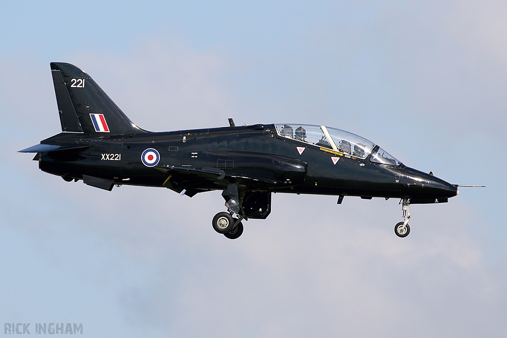 BAe Hawk T1 - XX221 - Royal Navy