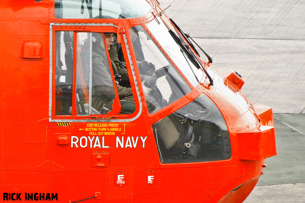 Westland Sea King HU5 - XV705/29 - Royal Navy