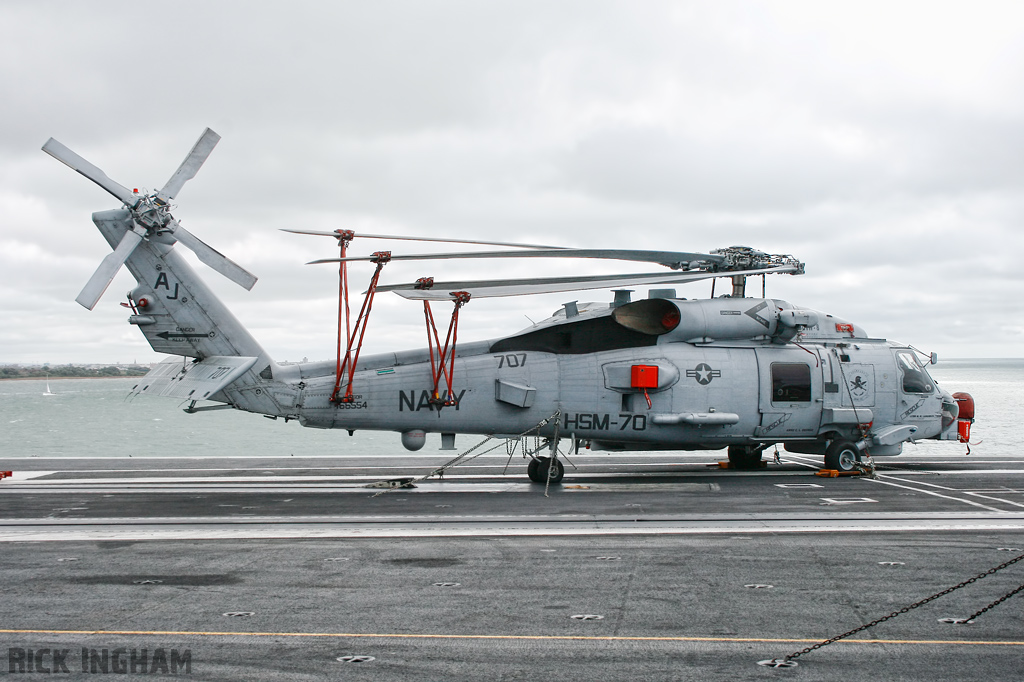 Sikorsky MH-60R Seahawk - 166554/707 - US Navy