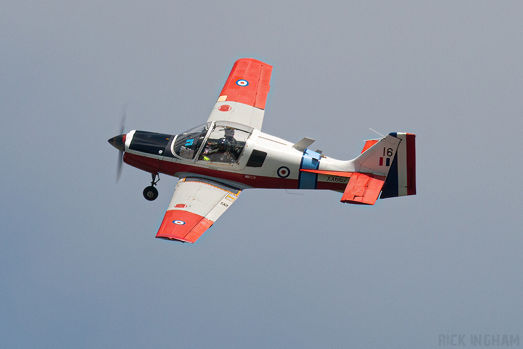 Scottish Aviation Bulldog T1 - XX667 / G-BZFN - RAF