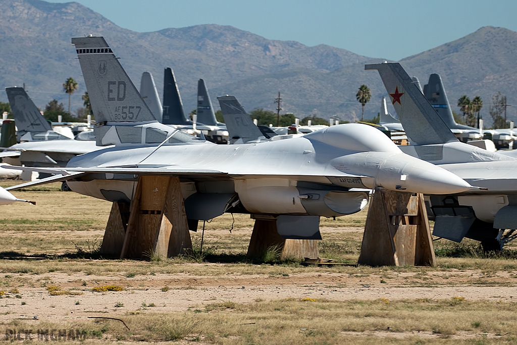 Lockheed Martin F-16A Fighting Falcon - 80-0557 - USAF