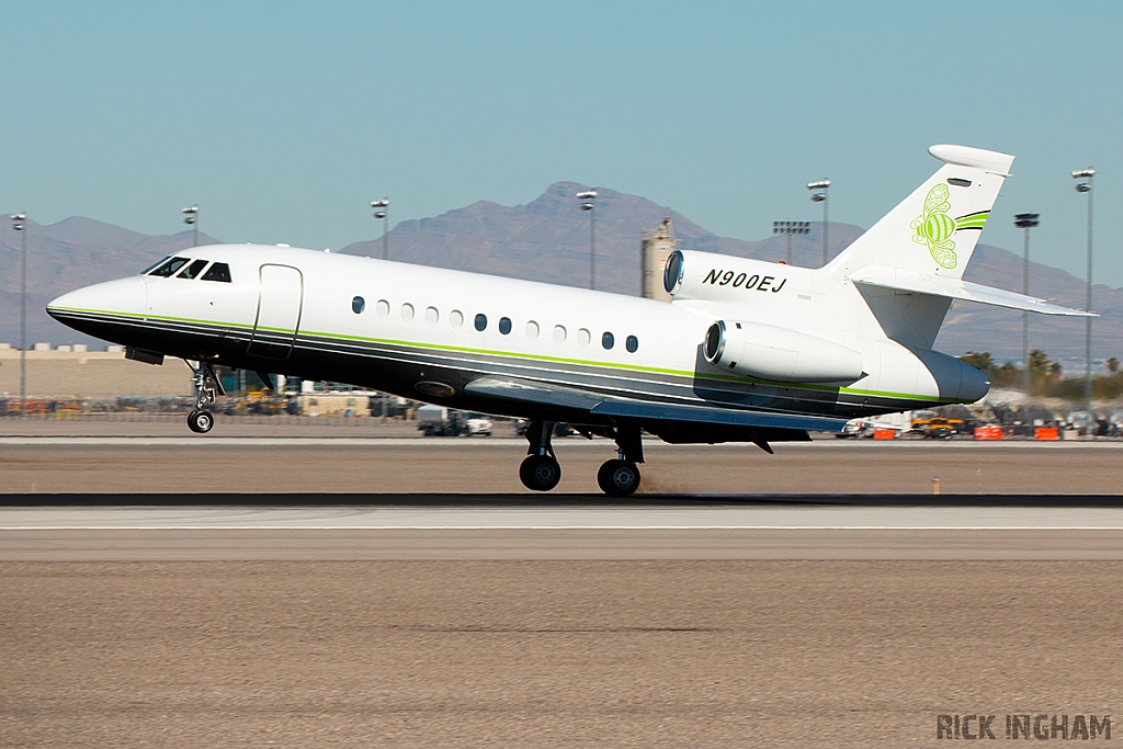 Dassault Falcon 900 - N900EJ