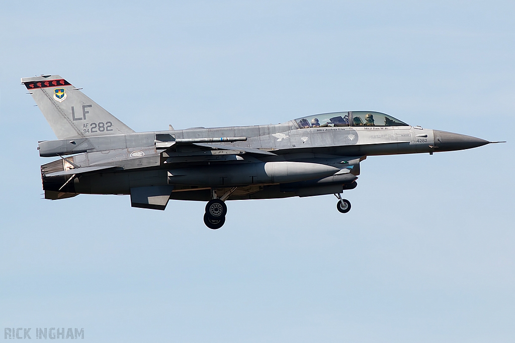 Lockheed Martin F-16D Fighting Falcon Block 52 - 94-0282 - Republic of Singapore Air Force