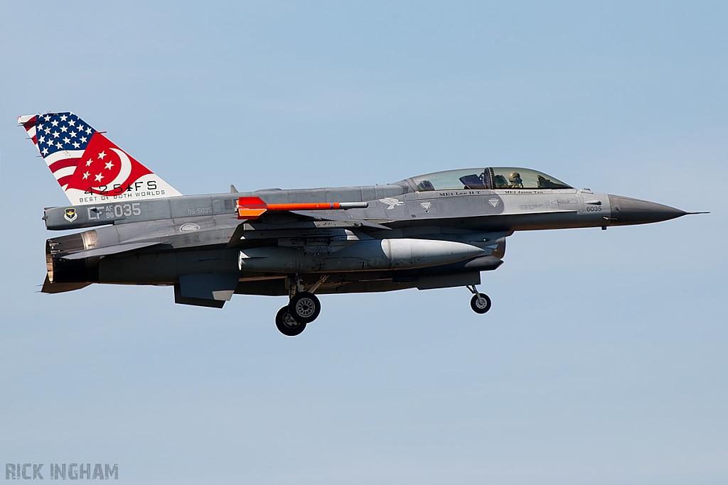 Lockheed Martin F-16D Fighting Falcon Block 52 - 96-5035 - Republic of Singapore Air Force