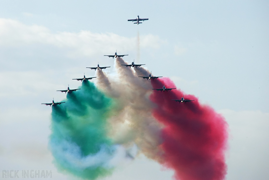 Aermacchi MB-339 - Frecce Tricolori