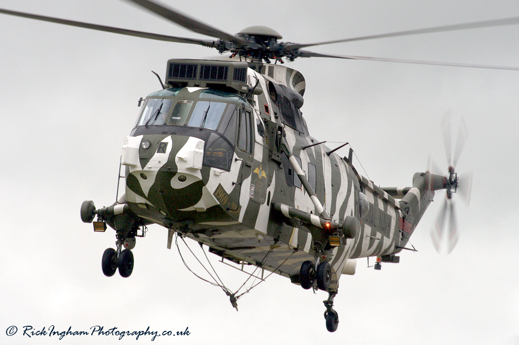 Westland Sea King HC4 - ZF115/R(WV) - Royal Navy