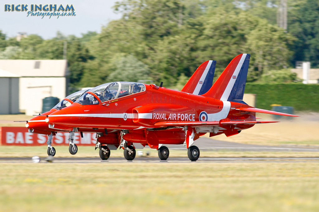 British Aerospace Hawk T1 - XX260 - RAF | The Red Arrows