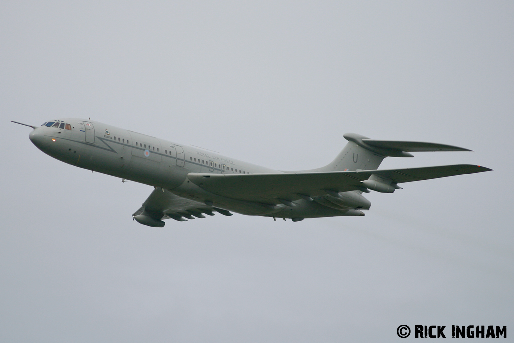 Vickers VC10 K1 - XV104/U - RAF