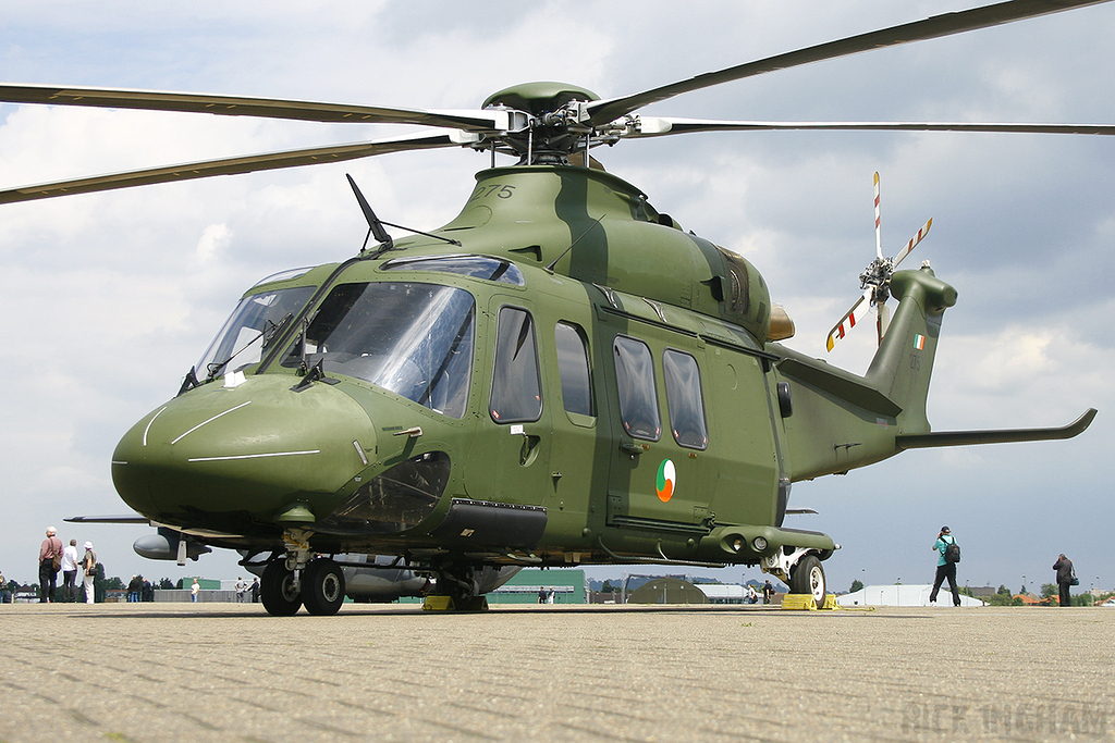 AgustaWestland AW139 - 275 - Irish Air Corps
