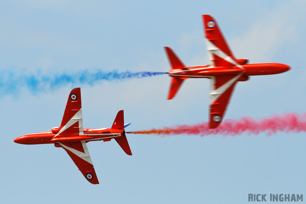 British Aerospace Hawk T1 - XX322 + XX278 - RAF | The Red Arrows