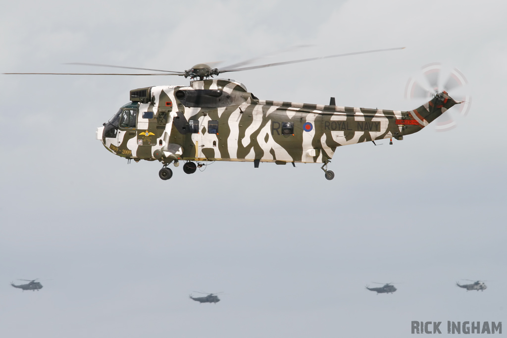 Westland Sea King HC4 - ZF115/R(WV) - Royal Navy