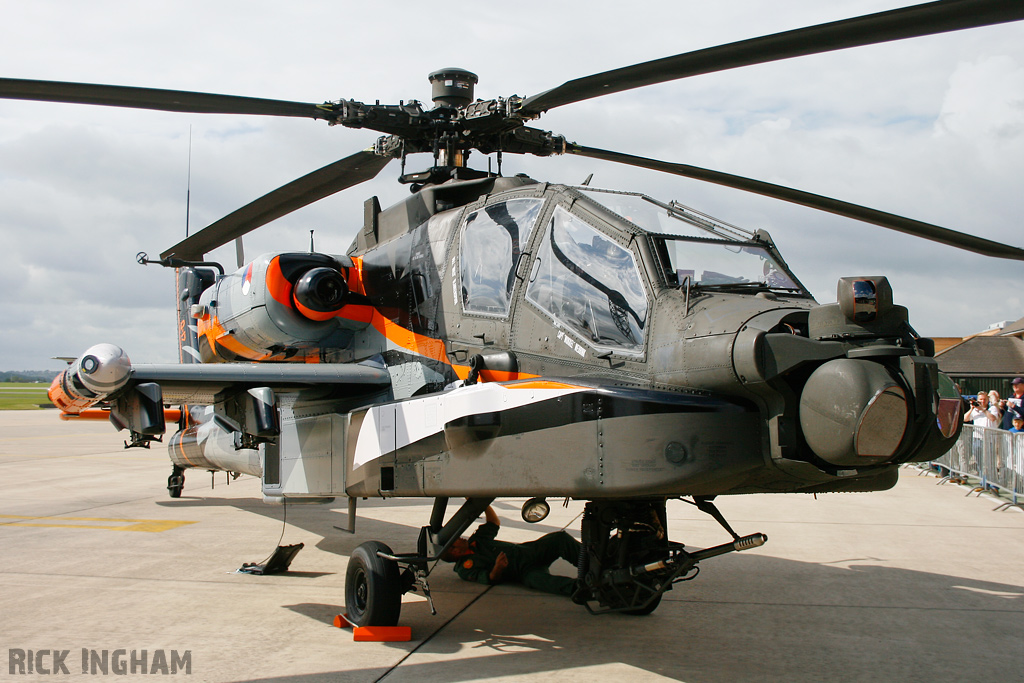 Boeing AH-64D Apache - Q-17 - RNLAF