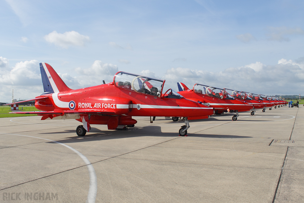 British Aerospace Hawk T1 - XX319 - RAF | The Red Arrows