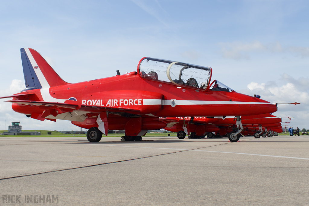 British Aerospace Hawk T1 - XX319 - RAF | The Red Arrows