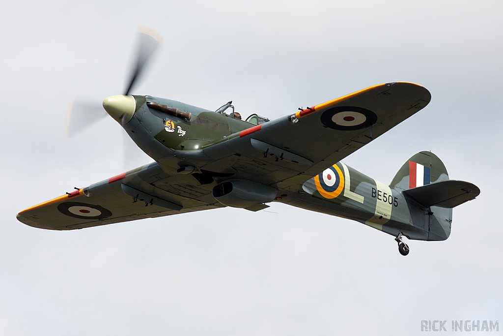 Hawker Hurricane Mk.IIB - BE505/G-HHII - RAF