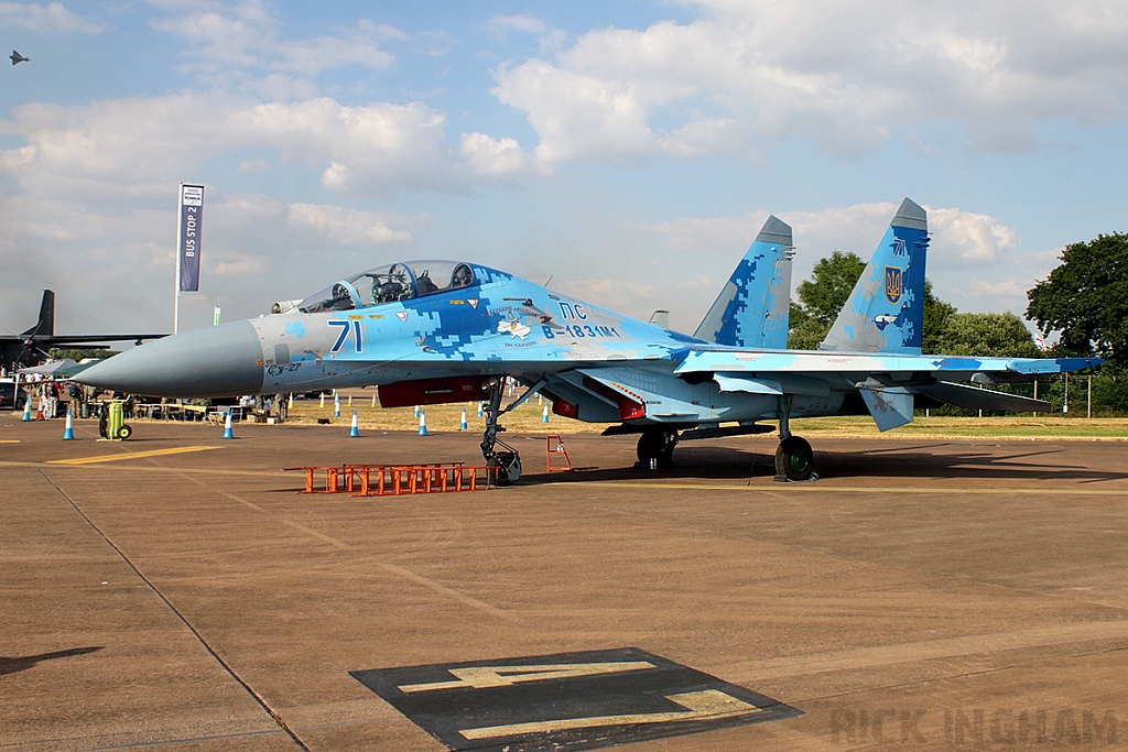 Sukhoi Su-27UB Flanker - 71 Blue - Ukrainian Air Force