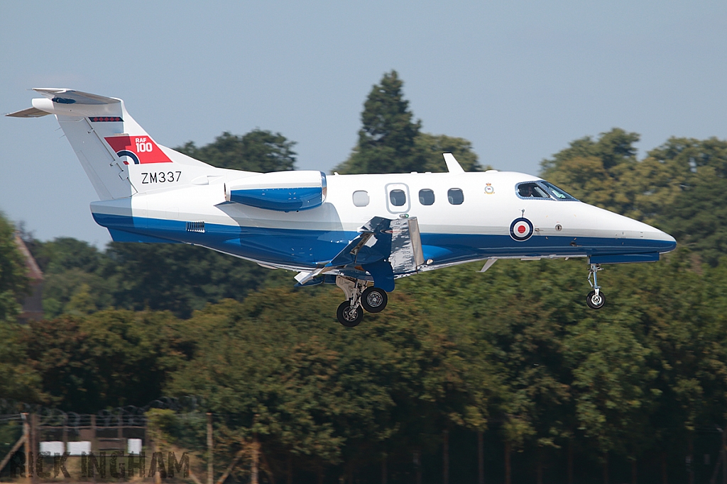 Embraer Phenom 100 - ZM337 - RAF