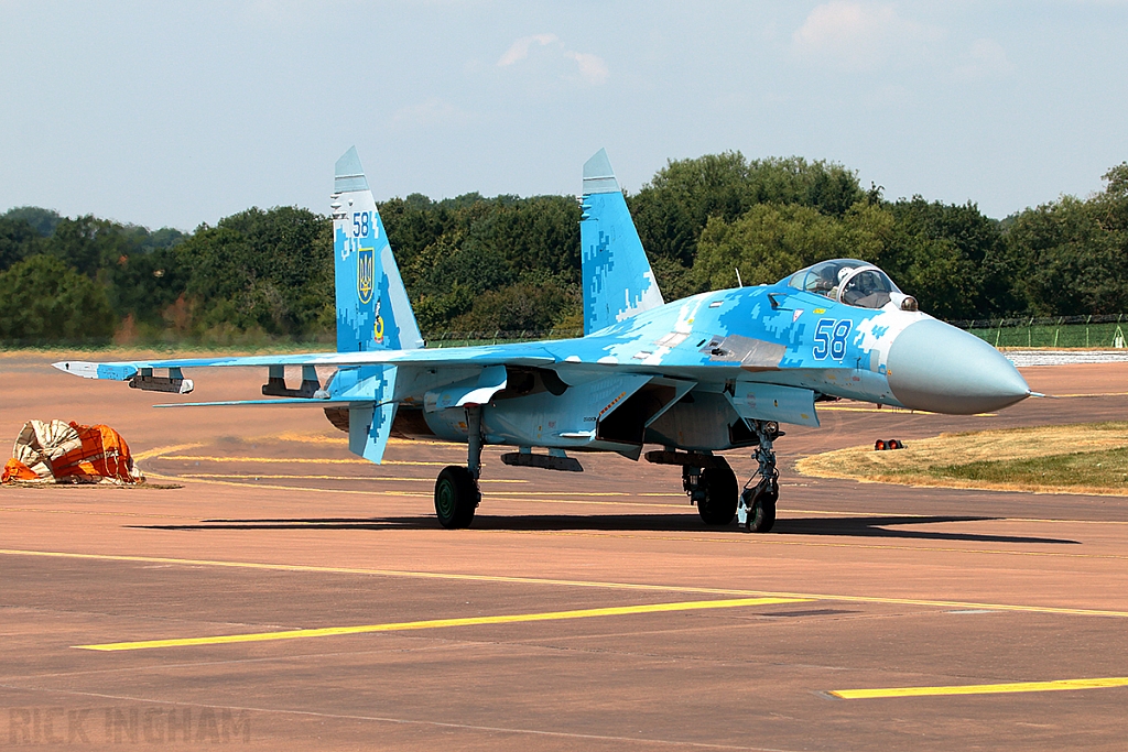 Sukhoi Su-27P Flanker - 58 Blue - Ukrainian Air Force