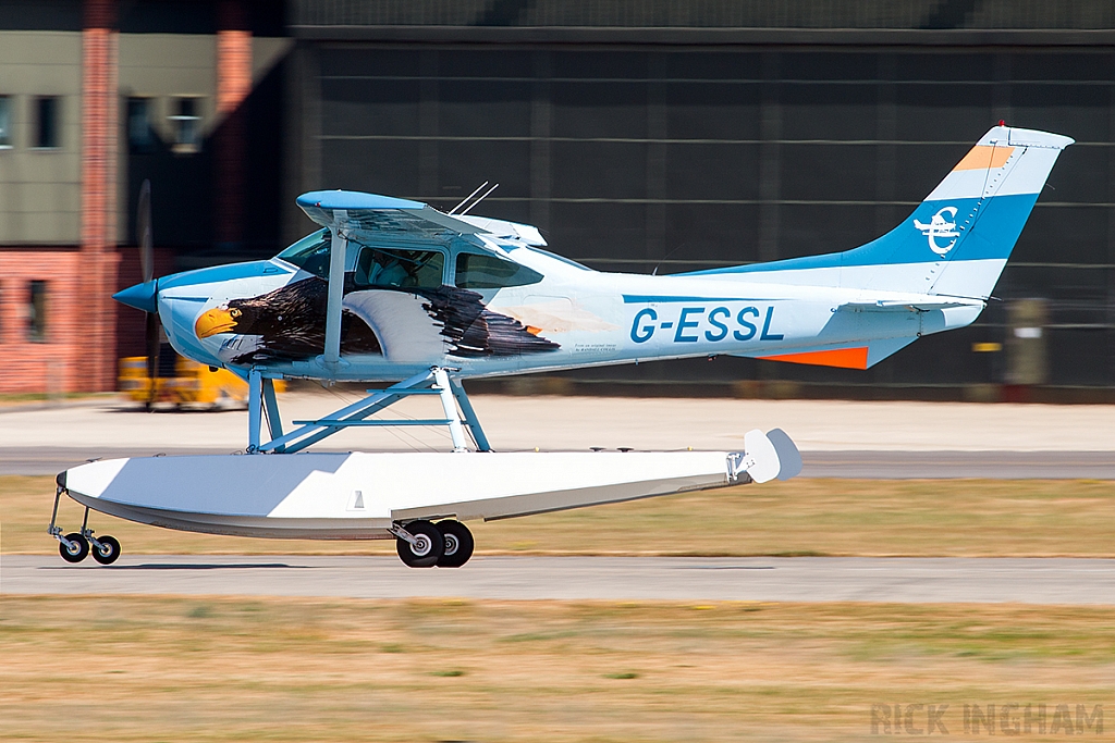 Cessna 182R Skylane - G-ESSL