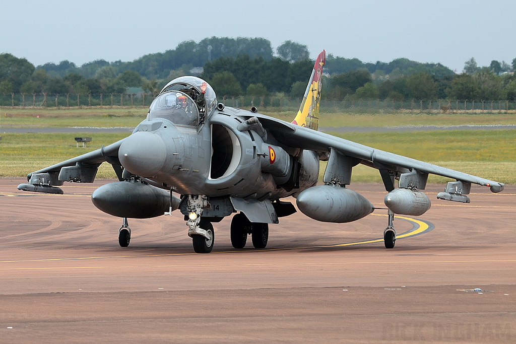 McDonnell Douglas EAV-8B Harrier II + - VA.1B-24/01-914 - Spanish Navy