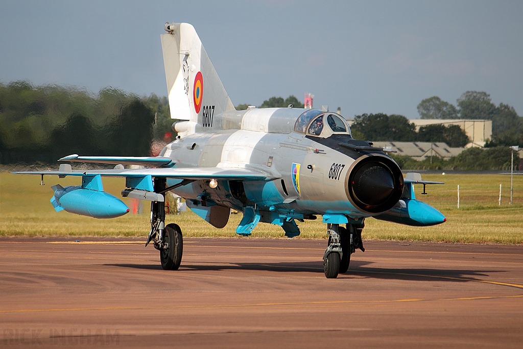 Mikoyan-Gurevich MiG-21 LanceR C - 9807 - Romanian Air Force