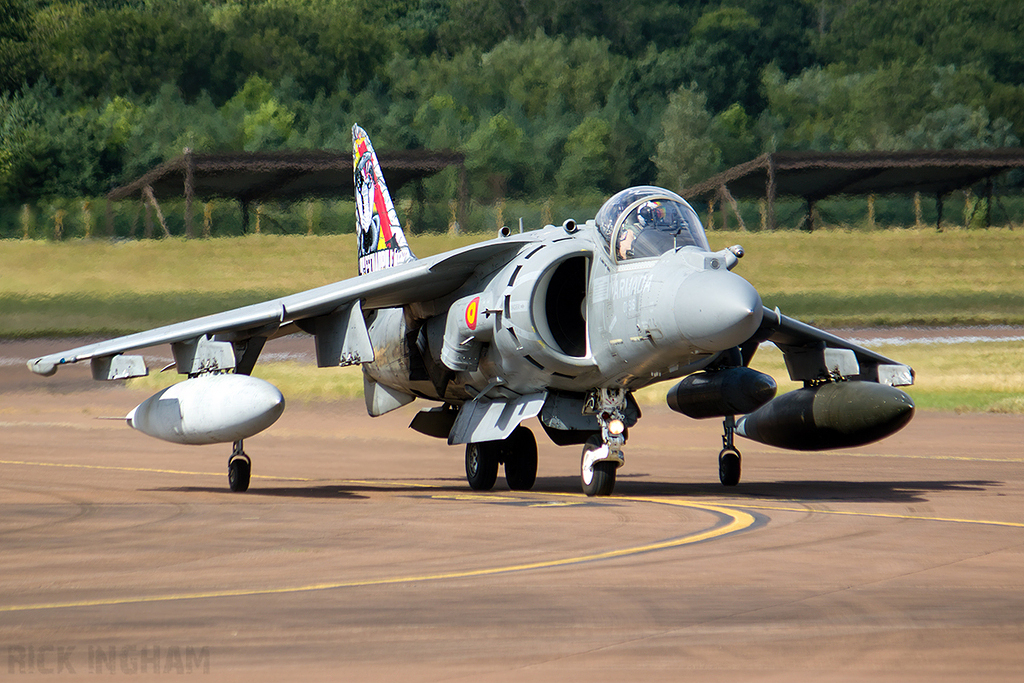 McDonnell Douglas EAV-8B Harrier II - VA.1B-26/01-916 - Spanish Navy