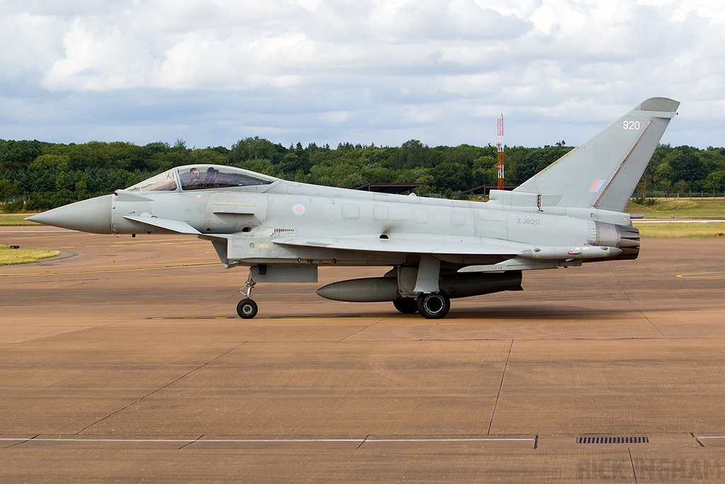 Eurofighter Typhoon FGR4 - ZJ920 - RAF