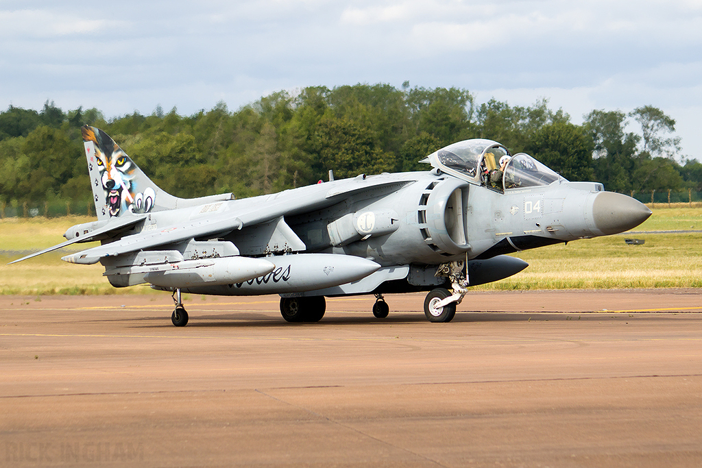 McDonnell Douglas AV-8B Harrier II - MM7200/1-04 - Italian Navy