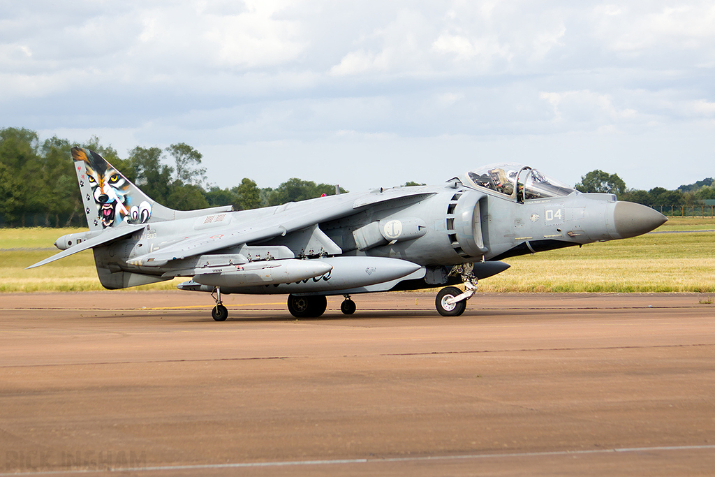 McDonnell Douglas AV-8B Harrier II - MM7200/1-04 - Italian Navy