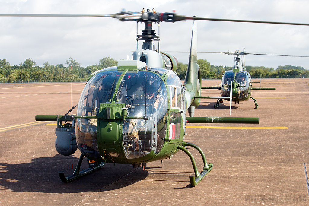 Westland Gazelle AH1 - ZB690 + ZB693 - AAC