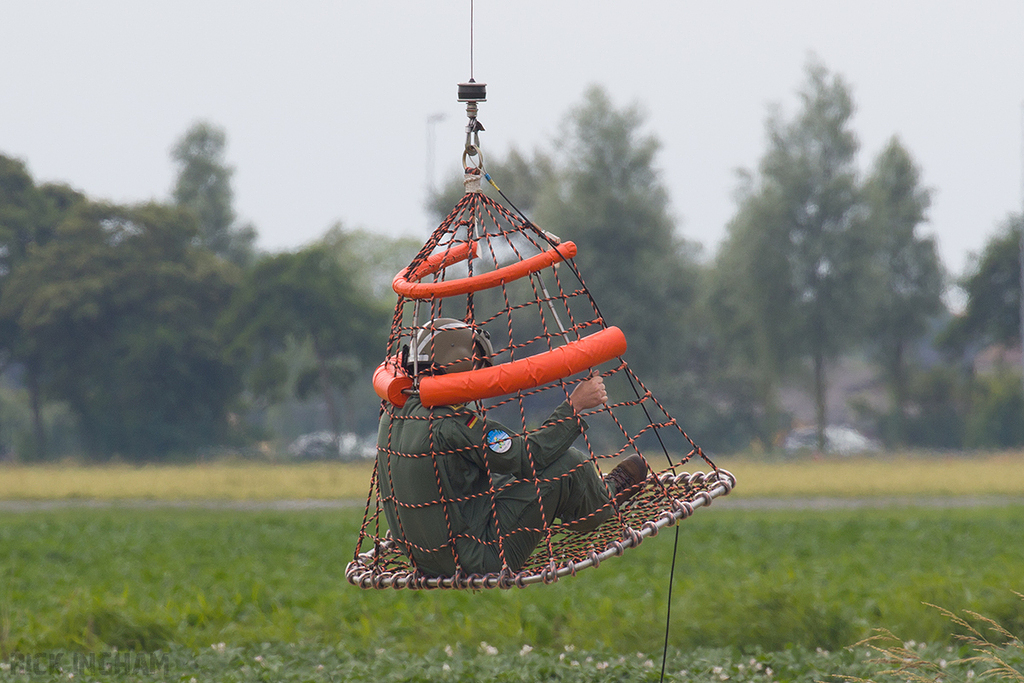 Westland Sea King Mk.41 - German Navy - Rescue Basket