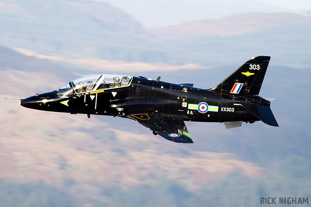 BAe Hawk T1 - XX303 - RAF