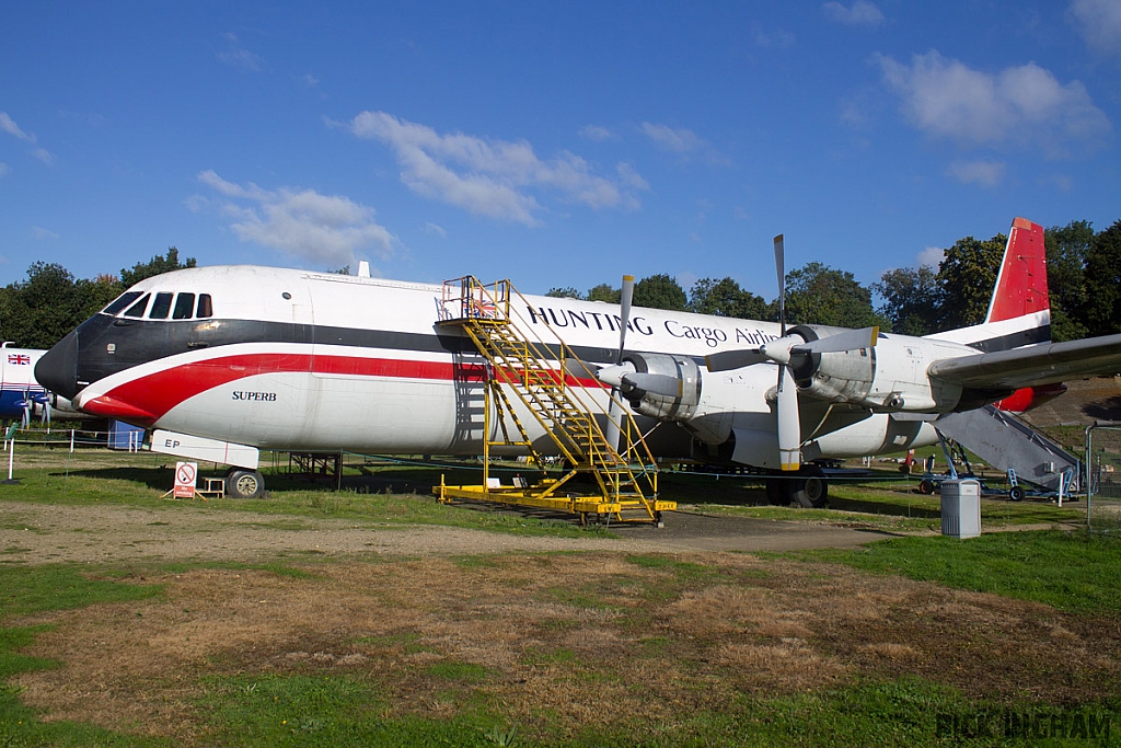 Vickers 953C Merchantman - G-APEP - Hunting Cargo Airlines