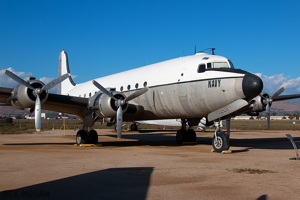 Douglas R5D-3 Skymaster - 56514 - US Navy