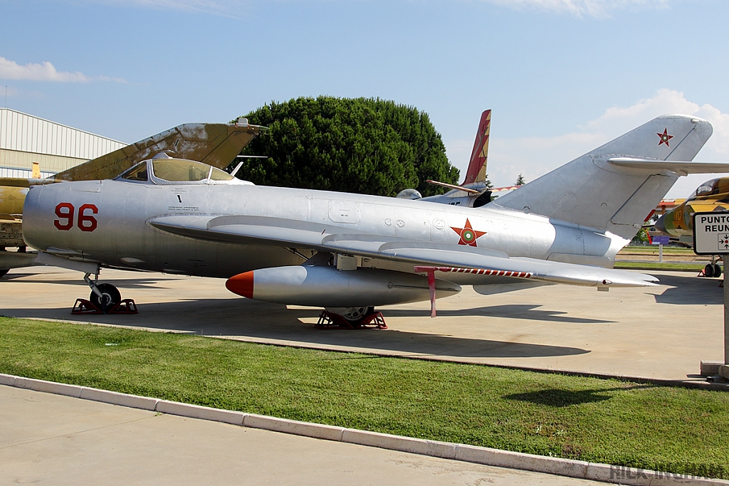 Mikoyan-Gurevich MIG-17 Fresco - 96 - Bulgarian Air Force