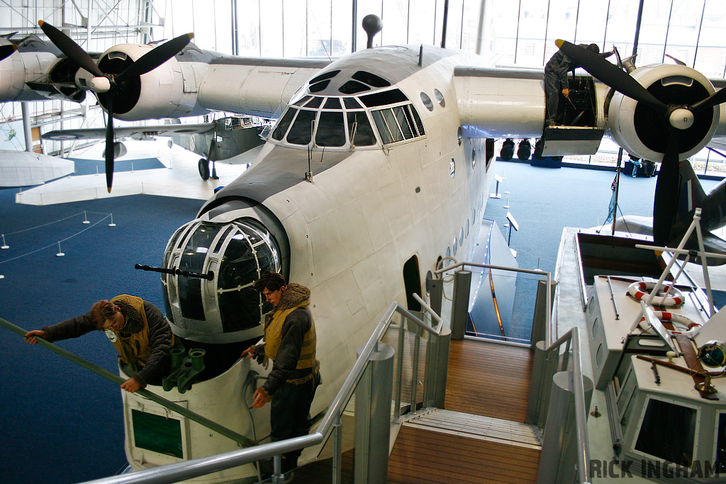 Short Sunderland MR5 - ML824 - RAF