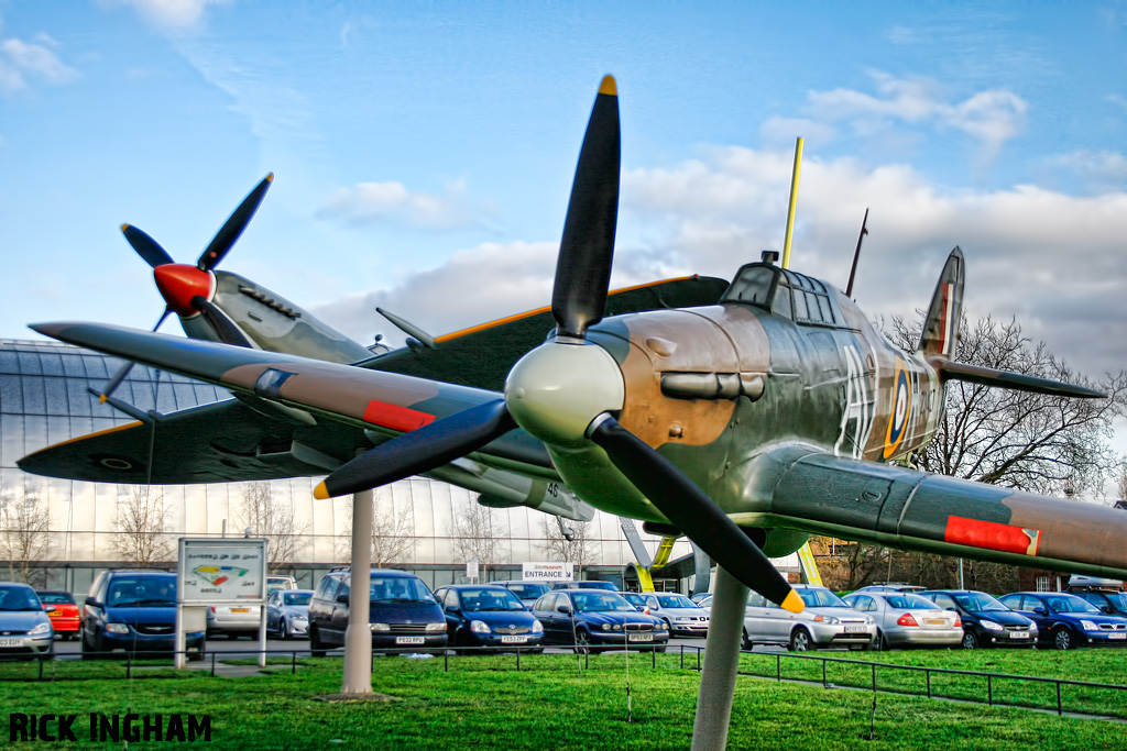 Hawker Hurricane IIc Replica - Z3427 - RAF