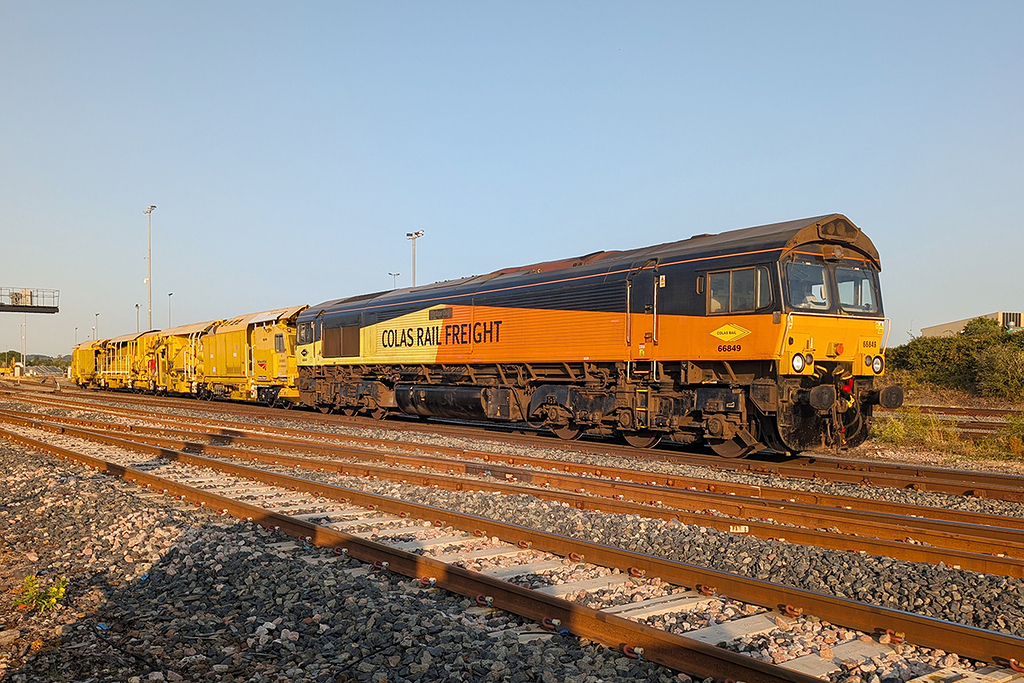 Class 66 - 66849 - Colas Rail