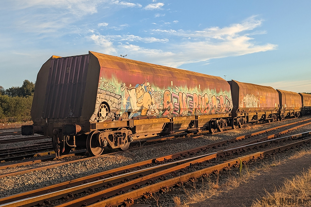 HTA 330381 Bogie Coal Hopper Wagon