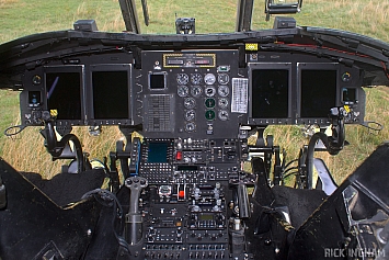 Cockpit of Boeing Chinook HC4 - ZA713 - RAF