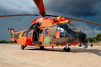Eurocopter AS532AL Cougar - HU.27-03 / ET-670 - Spanish Army