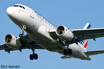 Airbus A318-111 - F-GUGN - Air France
