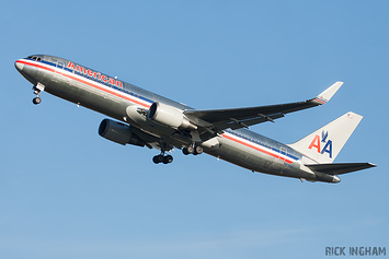 Boeing 767-323ERWL - N379AA - American Airlines