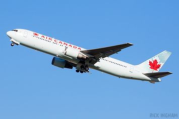 Boeing 767-375ER - C-FCAB - Air Canada