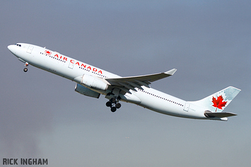 Airbus A330-343 - C-GHKX - Air Canada