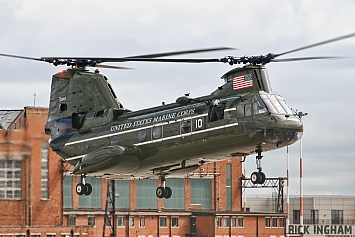 Boeing Vertol CH-46E Sea Knight - 157683/21 - US Marines