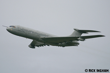 Vickers VC10 K1 - XV104/U - RAF