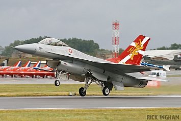 Lockheed Martin F-16AM Fighting Falcon -  E-194 - Danish Air Force