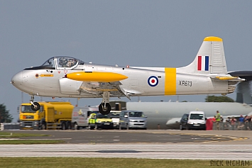 Hunting Jet Provost T4 - XR673/G-BXLO - RAF